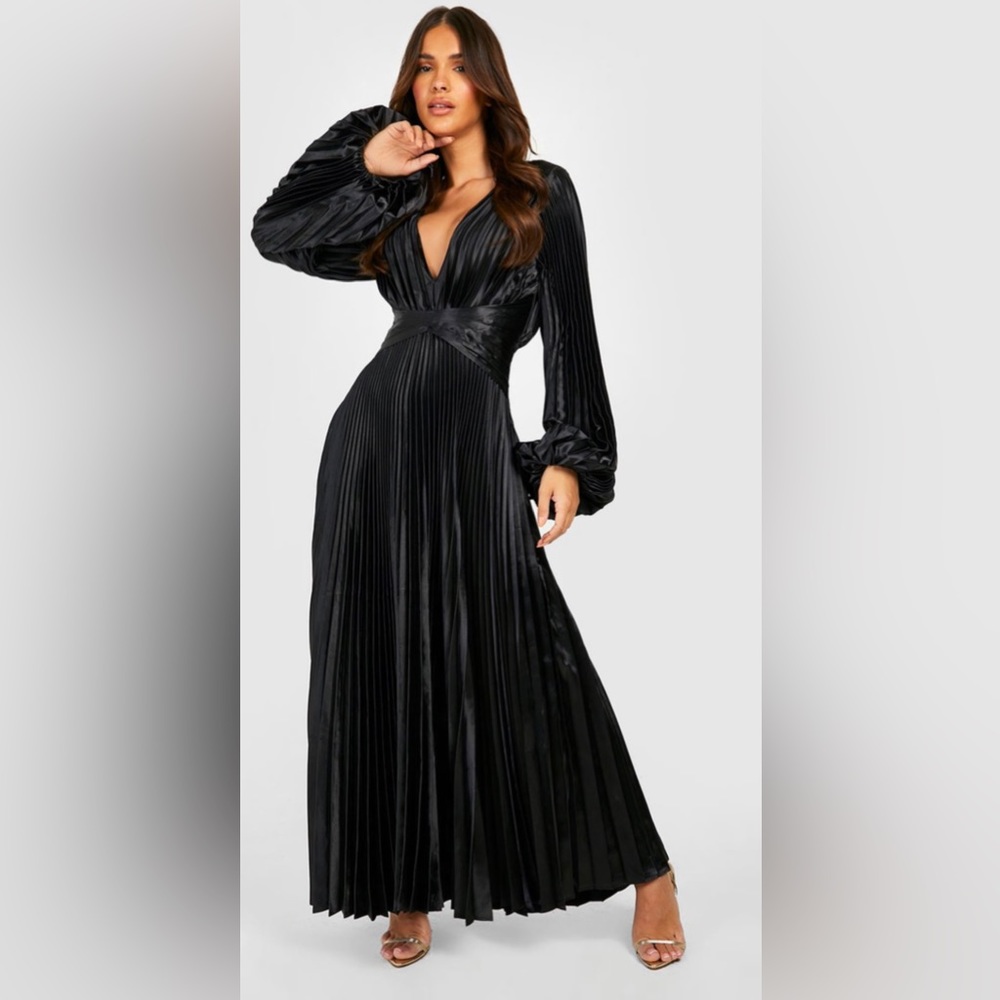 PLEATED SATIN OVERSIZED SLEEVE MIDI DRESS